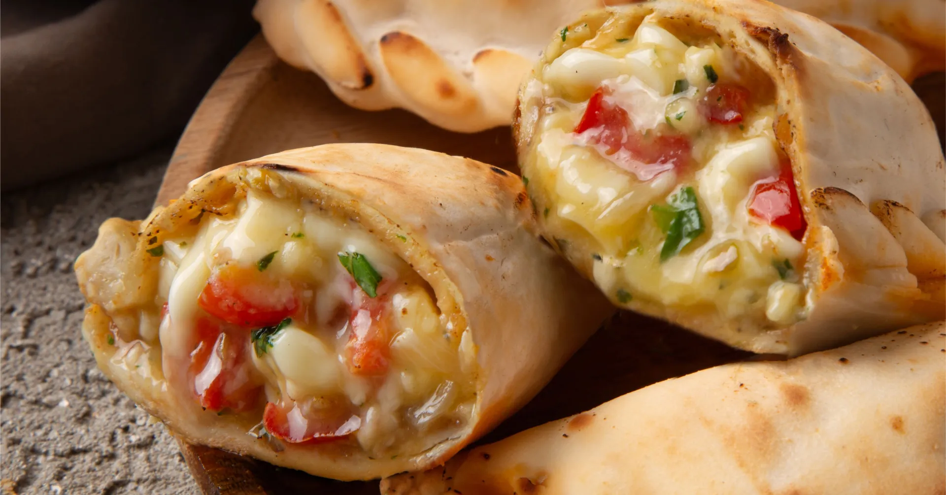 Empanada caprese