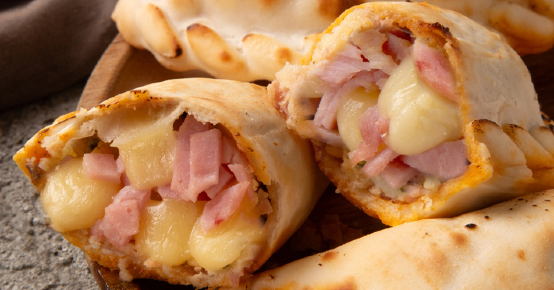 Empanadas de jamón y queso x36