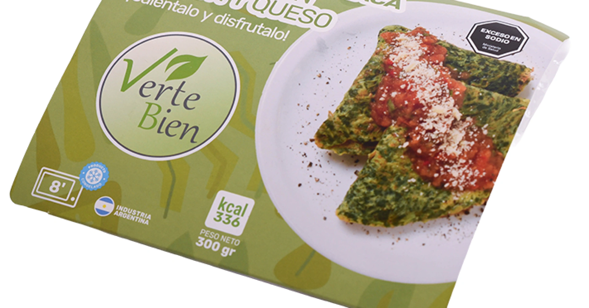 Crepe de espinaca relleno con jamón y queso
